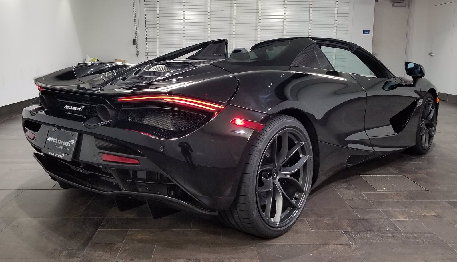 New 2020 Mclaren 720s Luxury Spider Rwd 2d Convertible